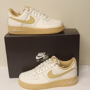 Nike Air Force 1 ’07/Sail/Vintage Green/Sesame/7.5w,6Y,6M,Style: FZ3597-133